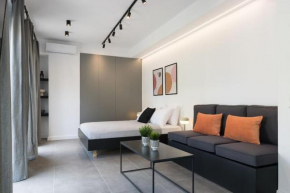 Academy Elegant Apartment #301 / Stunning Terrace